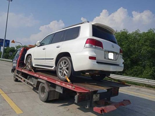 Cứu hộ giao thông sân bay Nội Bài