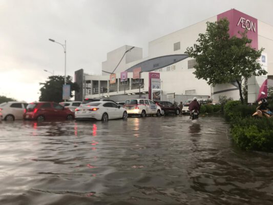 Ảnh sưu tầm - Cứu hộ ô tô Aeon Long Biên