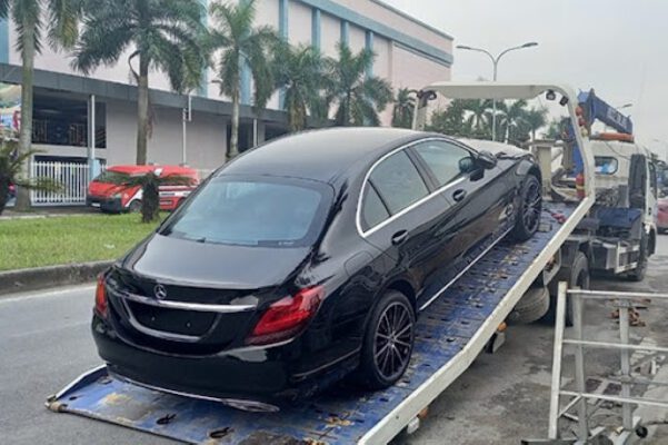 Ảnh sưu tầm - Cứu hộ ô tô Vinhomes Riverside